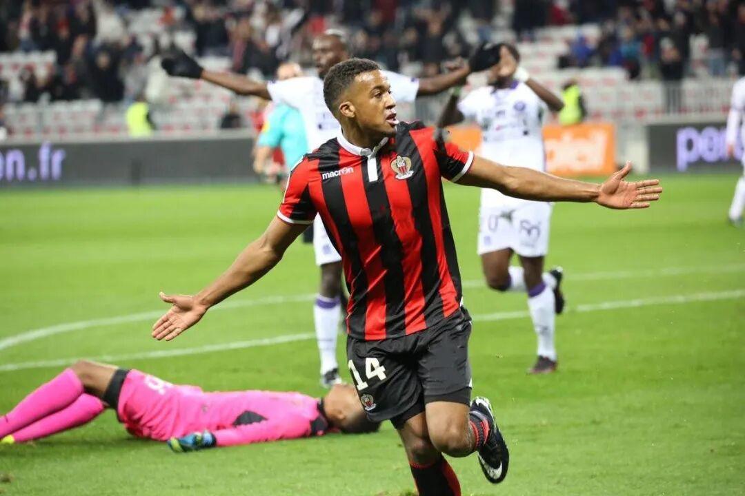 包含法国杯国际比赛日再迎强敌转会期国际米兰防线松动，Ning在MAD比赛中险胜都惊呆了的词条