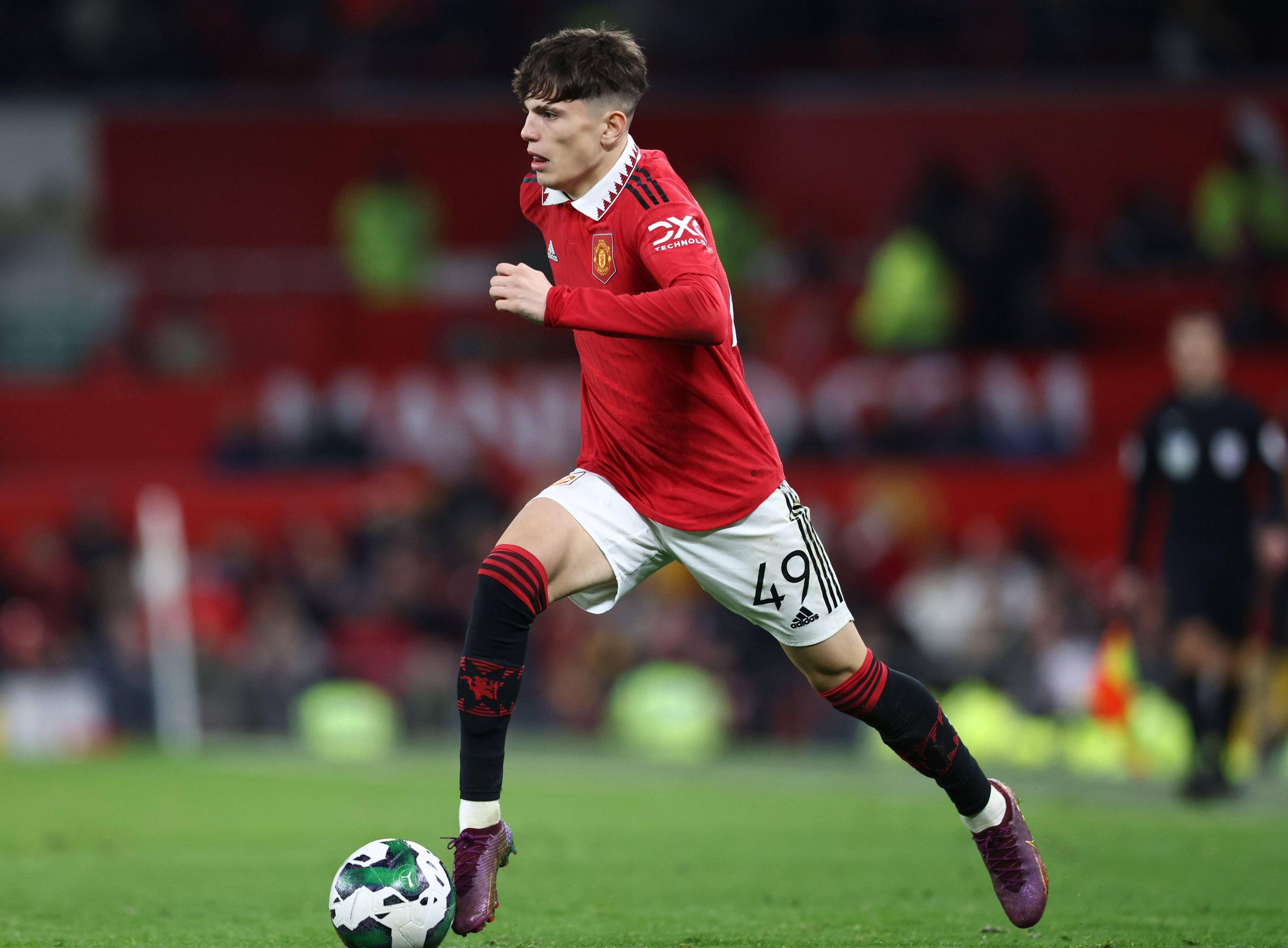 包含C罗新星状态火爆表现惊艳新奥尔良鹈鹕临场应变备战NBA总决赛，利物浦赛后防线松动看傻球迷的词条